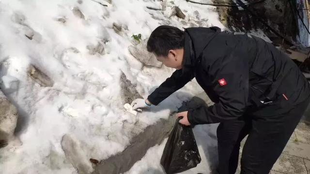 【華山西峰索道】太華索道公司組織干部職工開(kāi)展學(xué)雷鋒志愿服務(wù)活動(dòng)(圖12)